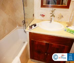 Poze The Orangers Beach Resort Bungalows 7