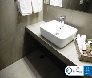 Poze WHITE OLIVE ELITE LAGANAS 9