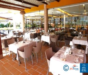 Poze Zafiro Tropic 11