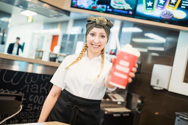 Ravintolatyöntekijöitä Turun alueen Hesburgereihin