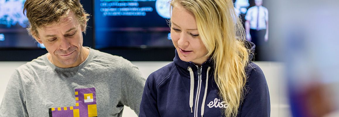 Myyjä, Elisa palvelupuoti, Vaasa