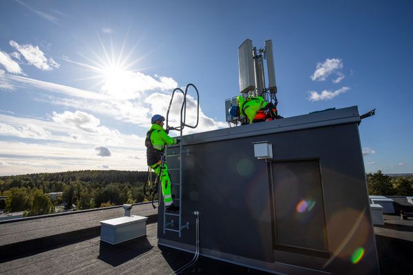 Mobiiliverkkoasentaja, Eltel Networks Oy