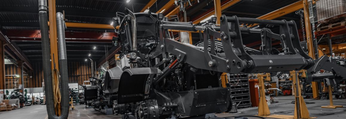 Ajoneuvosähköasentaja Lännen Tractors Oy:lle Loimaalle
