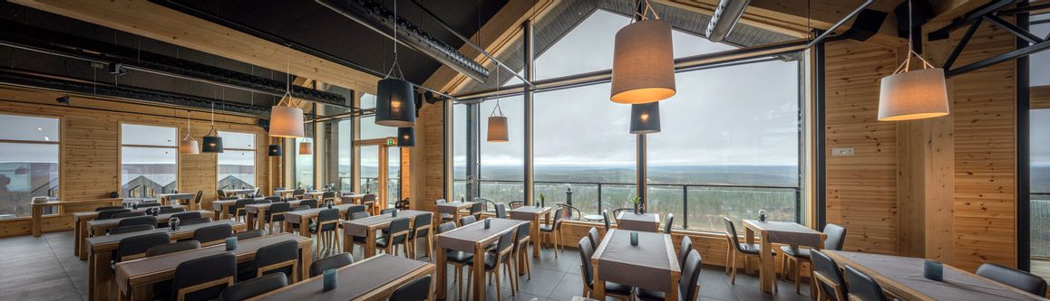 Tarjoilija, Star Arctic Hotel, Saariselkä