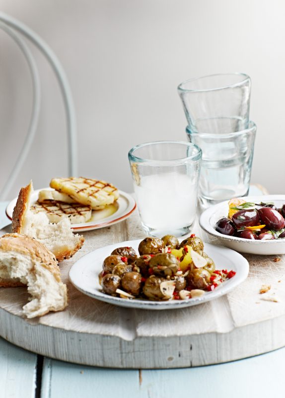 Smashing Plates MARIA ELIA Jenny Zarins