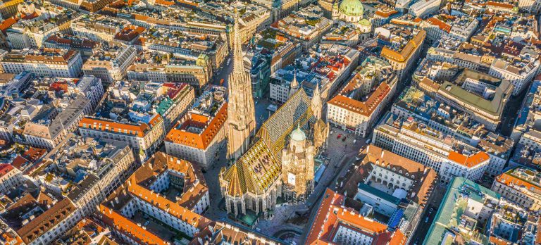 1063504 vie vienna aerial view 1217541810 getty 0823 01 fpo