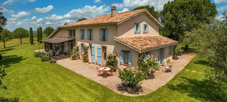 EGC 89482 Villa La Plaine 0525 03 Copy