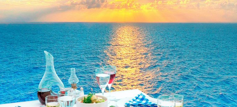 Greek Dining 470351364 Getty RGB 136 DPI For Web