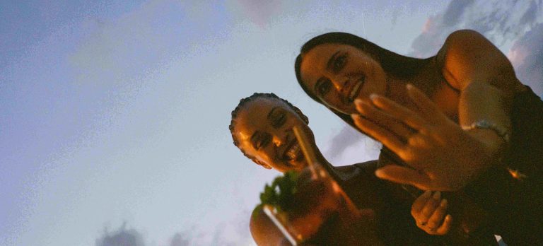 PMI 35 MM Youth Campaign Friends in Bar 0925 13 fpo