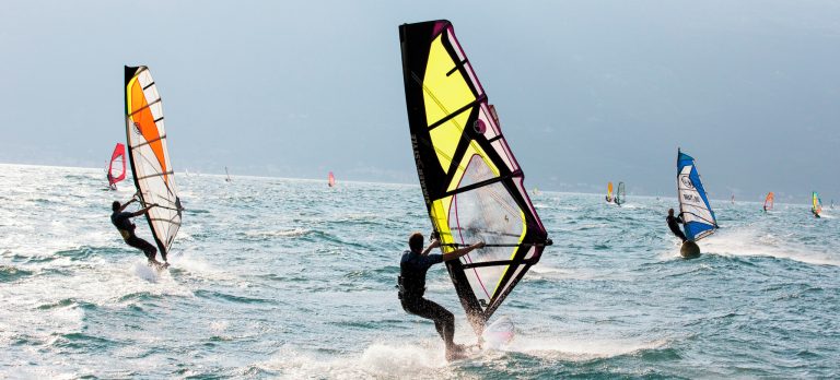 VRN Windsurfing 0117 01 RGB 136 DPI For Web