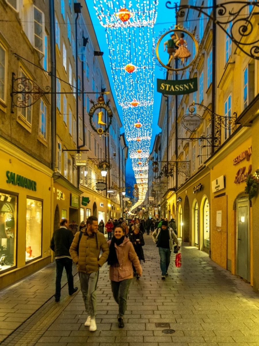 Getreidegasse im Advent