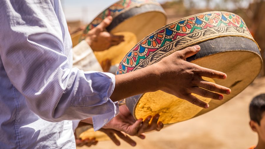 1165539 aga rak merzouga desert musician 1087296372 getty