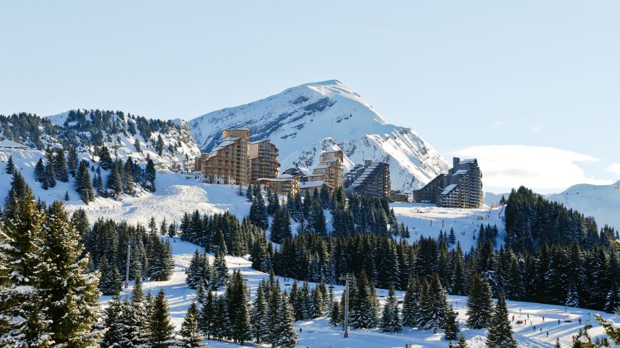 1189096 cmf avoriaz mountain town alps 506192171 getty