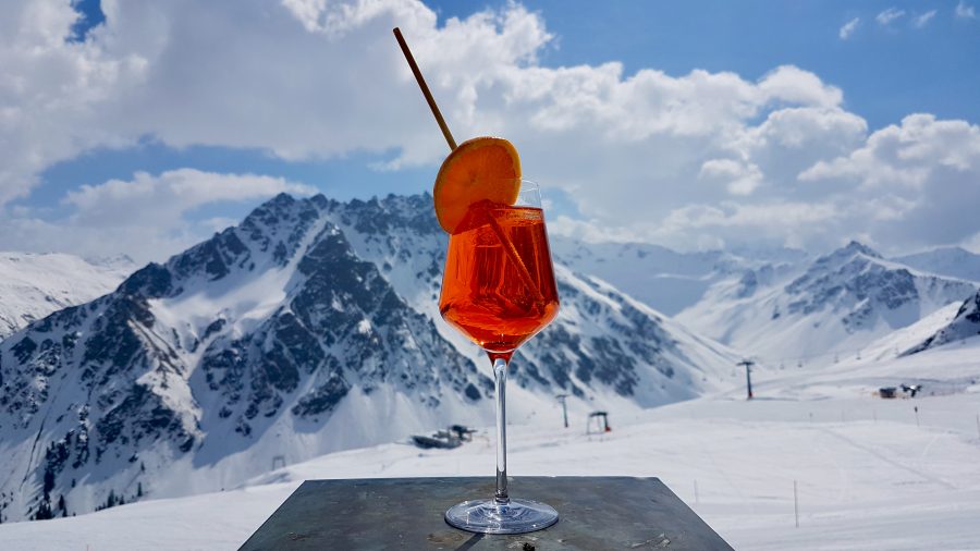 1189100 inn aperol cocktail gargellen ski resort 1435389527 getty