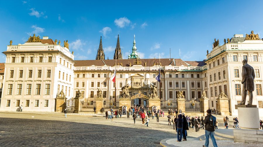 200415 prg prague castle 0215 32 Web