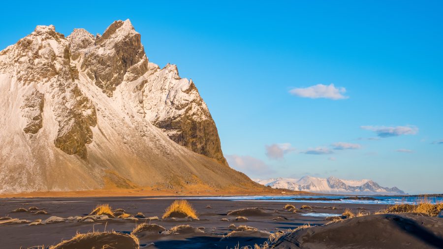 906100 kef vestrahorn mountain 1394817866 getty