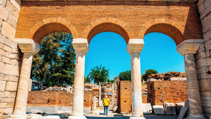 BJV_Kusadasi_Basilica_of_St_John_0117_34_RGB-136-DPI-For-Web