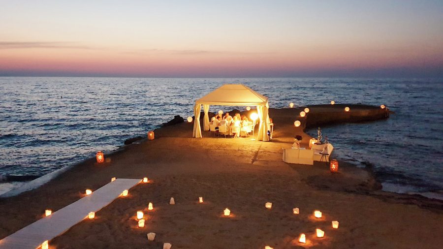 CHQ HER 81869 81870 Grecotel LUXME White 1025 Jet2 Weddings 19 RGB 136 DPI For Web