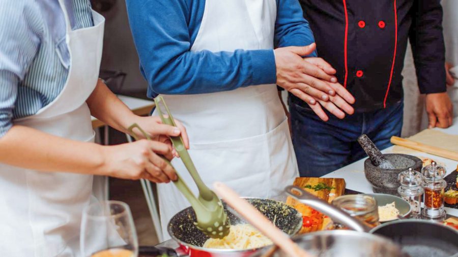 CTA Cooking class Taormina EXC 0523 01 RGB 136 DPI For Web