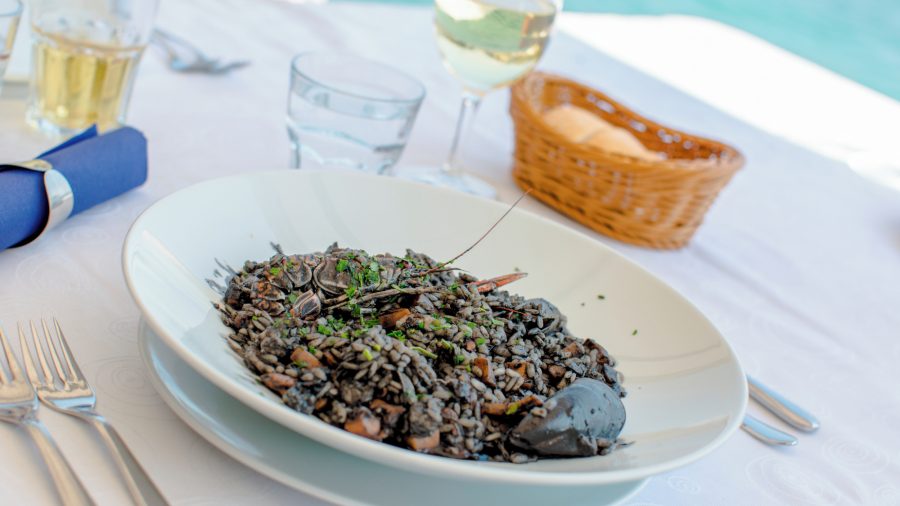 DBV_Harbour_Side_Eateries_0816_01_RGB-136-DPI-For-Web