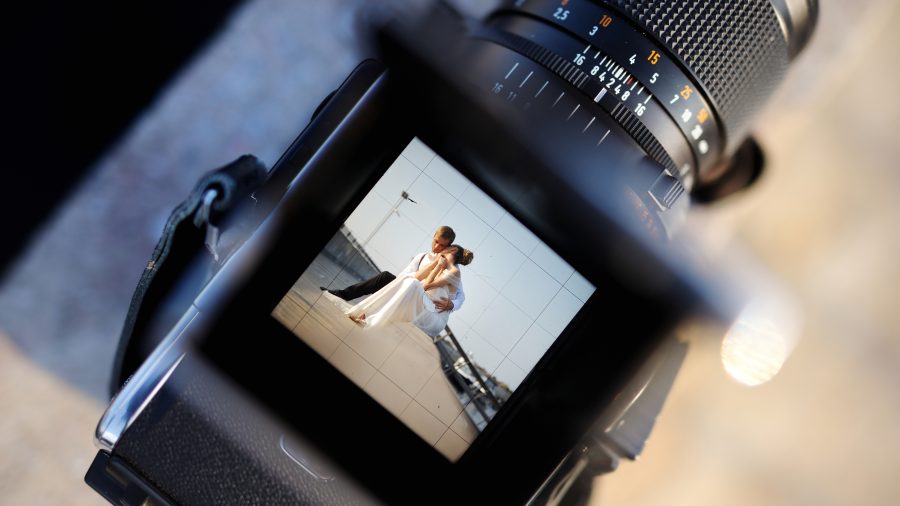 GS wedding photoshoot vintage camera 622035422 getty