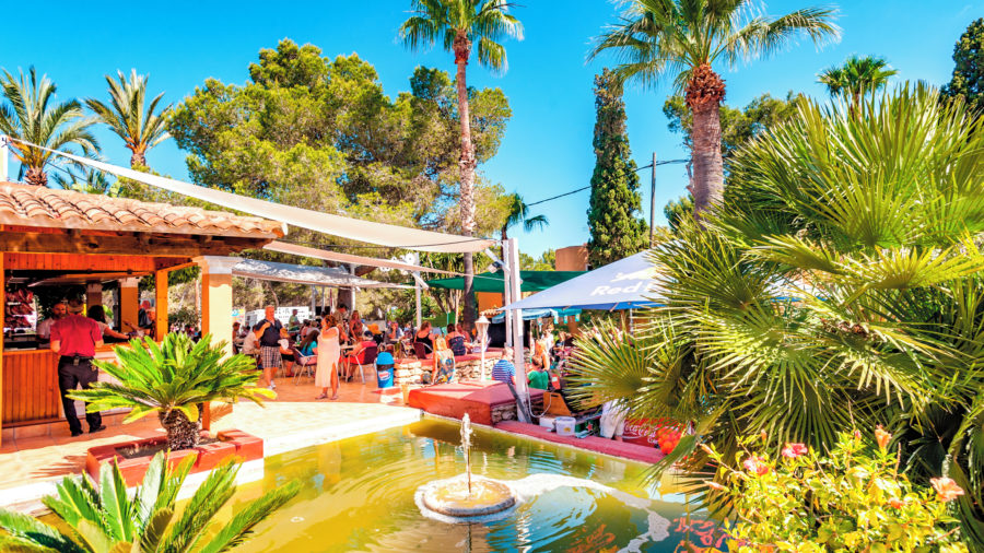 IBZ_Es_Cana_Hippy_Market_0117_04_RGB-136-DPI-For-Web