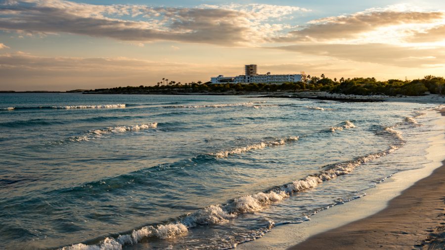 Lca Landa Beach 0117 01