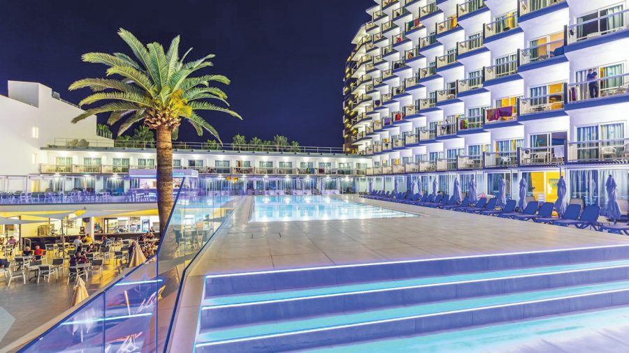 PMI 240 Hotel Samos 0620 27 RGB 136 DPI For Web