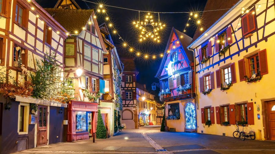 SXB Christmas street Colmar 1059272952 GETTY Web