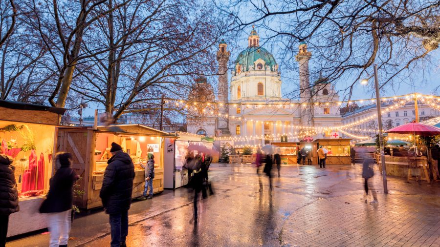 VIE Christmas Markets 1218 57 RGB 136 DPI For Web