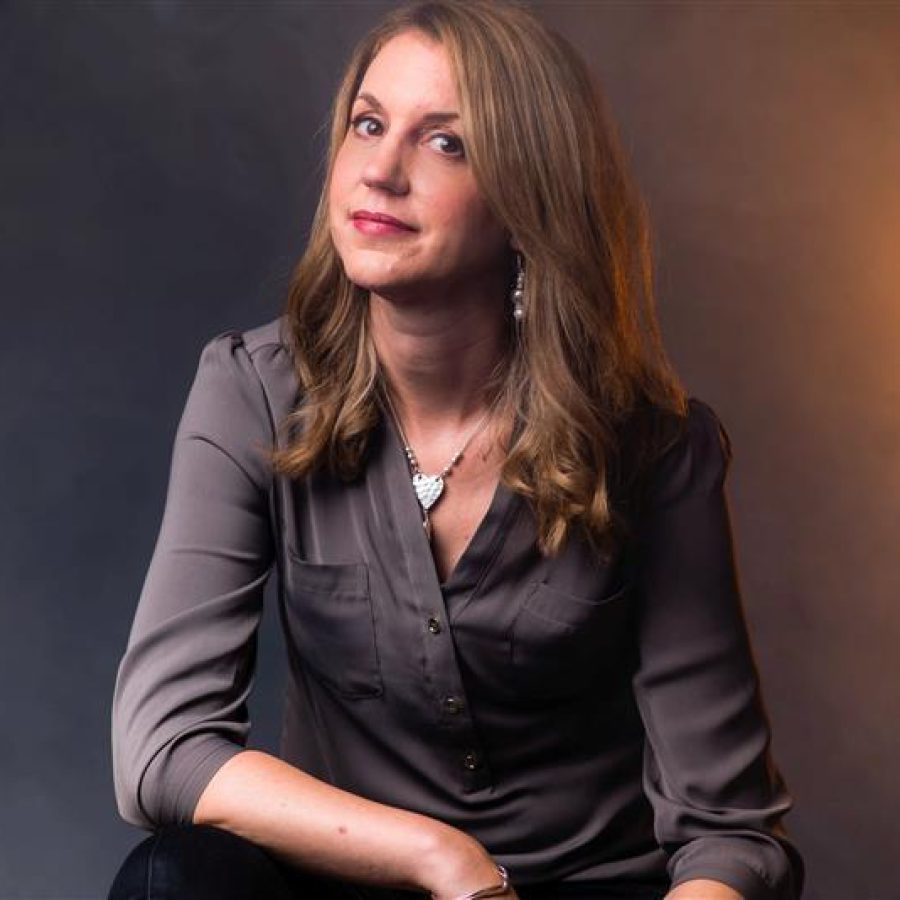 Claire Douglas New Author Photo c Ferla Paolo Photography 1