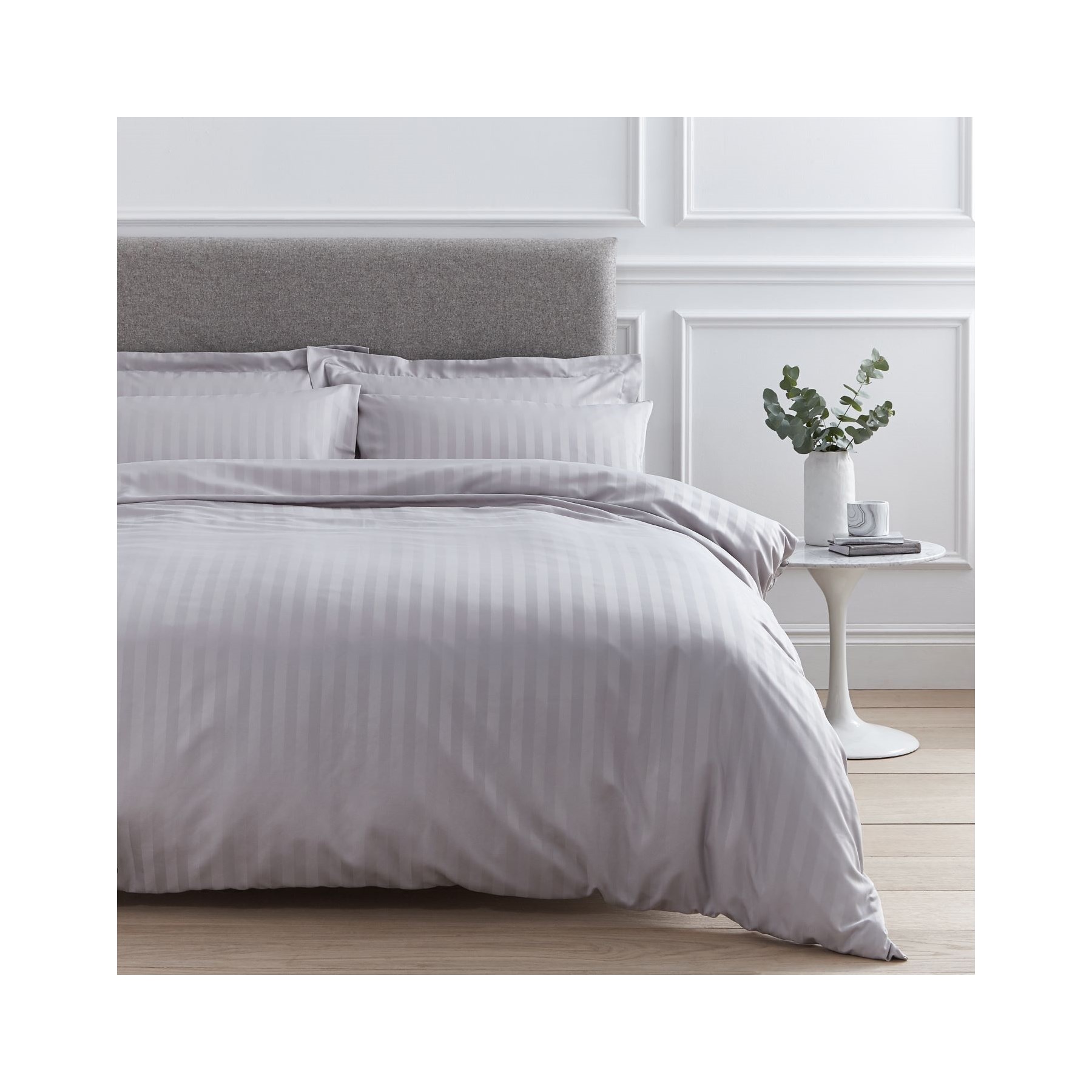 Satin Stripe Quilt Set Grey Double (SSDQSGY)