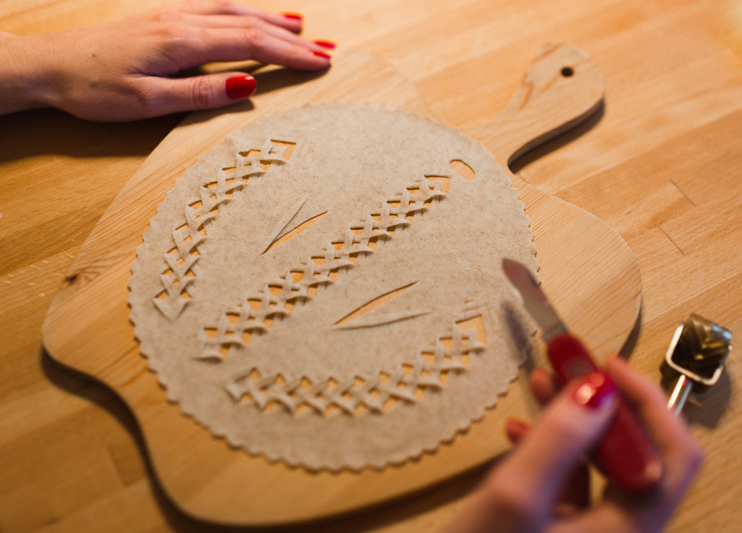 Icelandic Laufabrauð (leafbread) by Dnilva