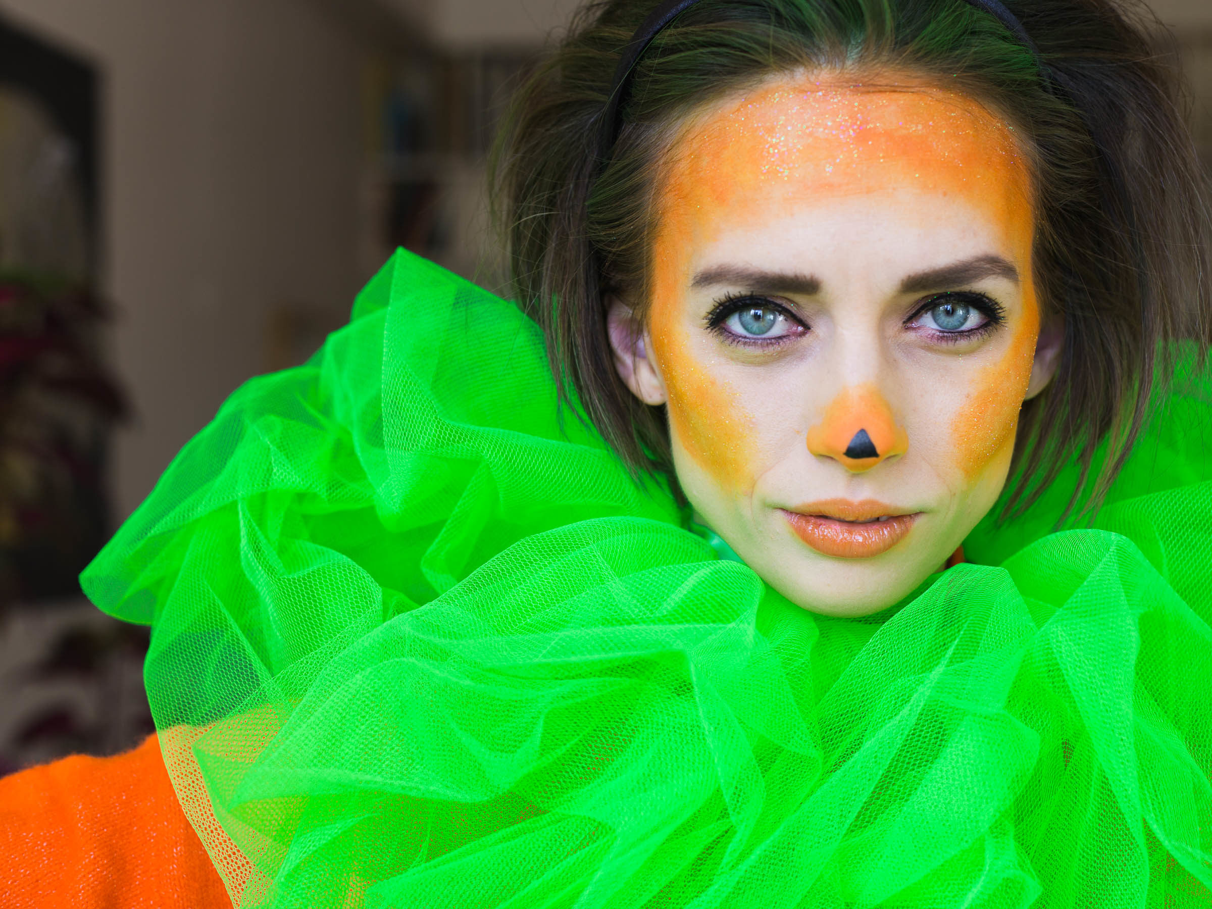 Klä ut dig till en pumpa på Halloween