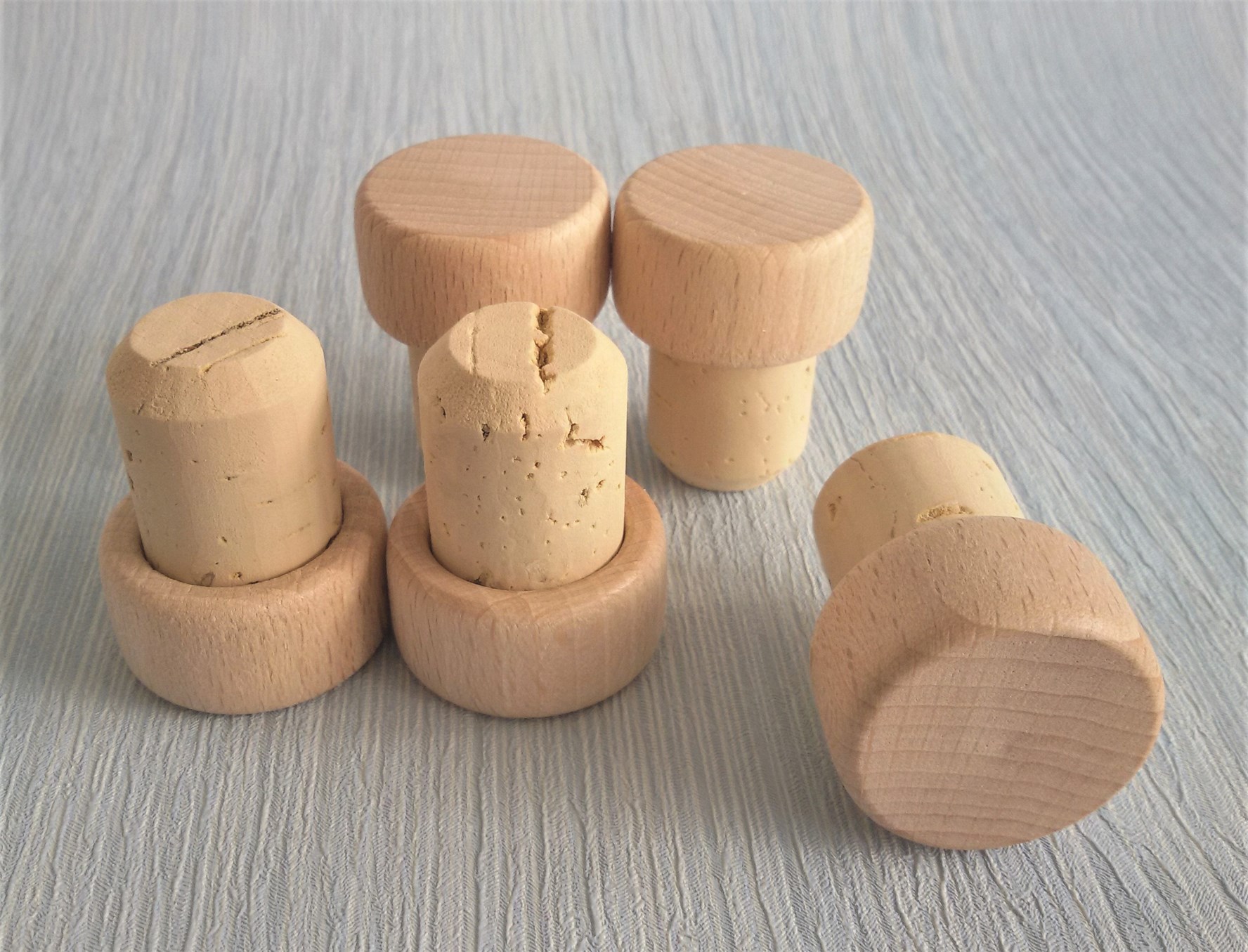 Natural T Cork Stoppers with Wooden Top 19mm