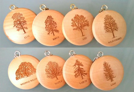 Round wooden keyring engraved with your favourite tree