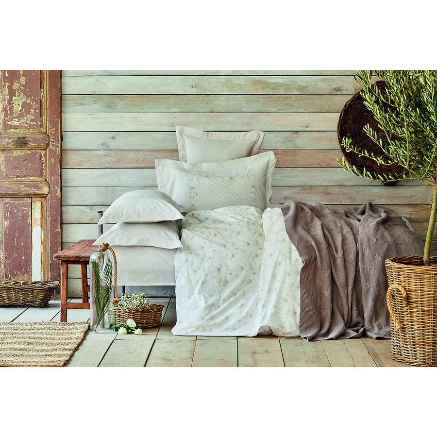 Karaca Home Fronda Damson Bettbezug-Set mit Decke - KARACA EUROPE