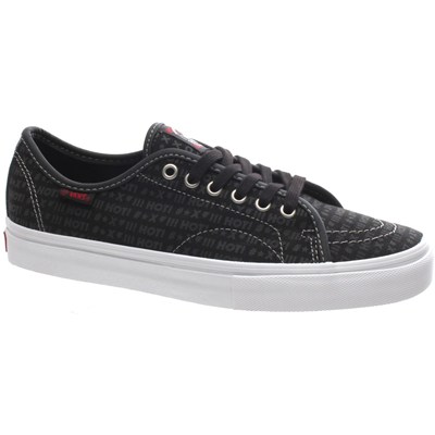 AV Classic (Independent) Black Shoe XB4AZ3