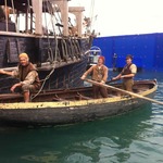 Thumbsq_22ft_ships_gig_hots