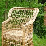 Thumbsq_sweeney_todd_willow_chair