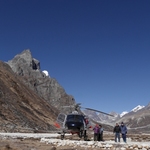 Thumbsq_original_everest__on_everest....