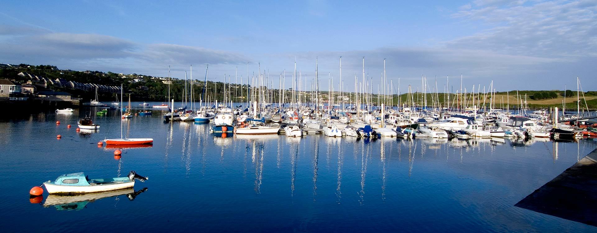 Looking for Kinsale contacts for online or offline relationships? Join our dating site to contact single girls for local fun, chat, friendship, internet romance, flirt of Kinsale girls near you - Meet a single woman in Kinsale, Ireland