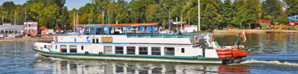 🛥️Boat trips on lakes and canals