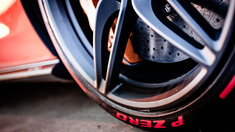 Die Geheimnisse der Herstellung eines Pirelli Sportreifens 02