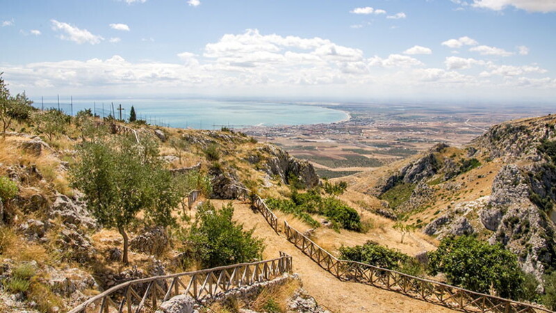 Summer holidays: five destinations in Italy to reach on your motorbike 04