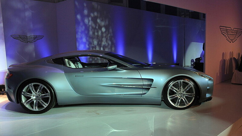 Meet the world's fastest road cars 01