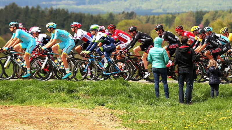 Everybody wants to win the Doyenne 03