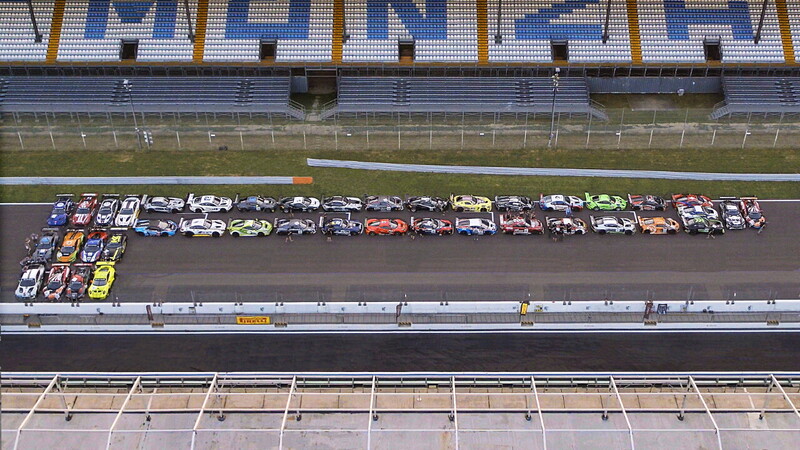 80 metre long Pirelli logo