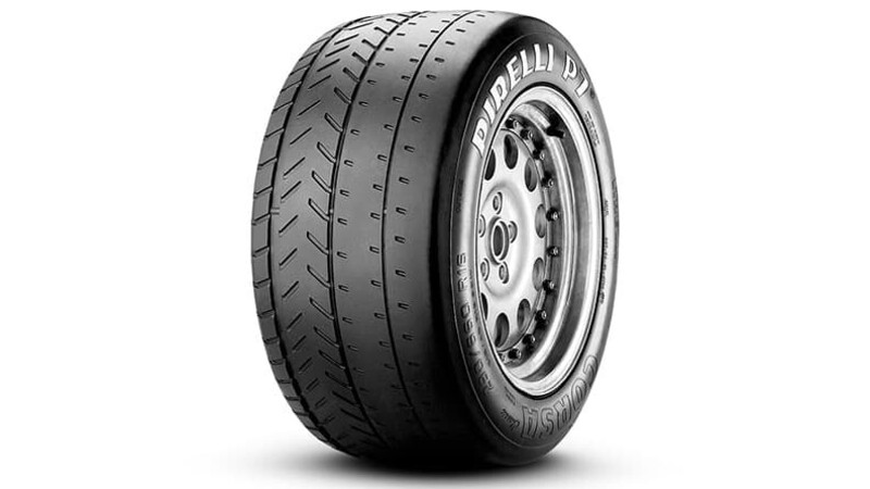 Pirelli Collezione: a range of tires for historic sports cars 02