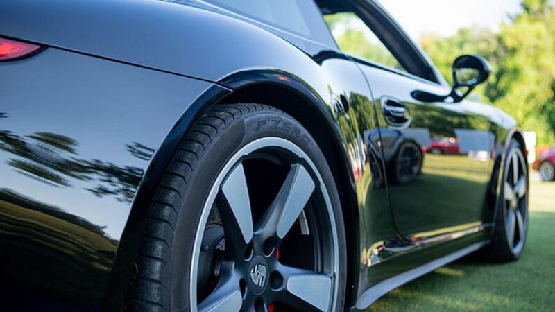 Porsche Club and Pirelli: The perfect fit for a Parade